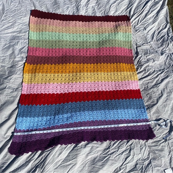 Vintage 70’s Knitted Stripe Throw Blanket - Picture 2 of 2